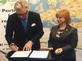 February 4, the Assembly of European Regions’ (AER) Brussels office celebrated the move into a new office close to the European Institutions, in the Renewable Energy House (REH).